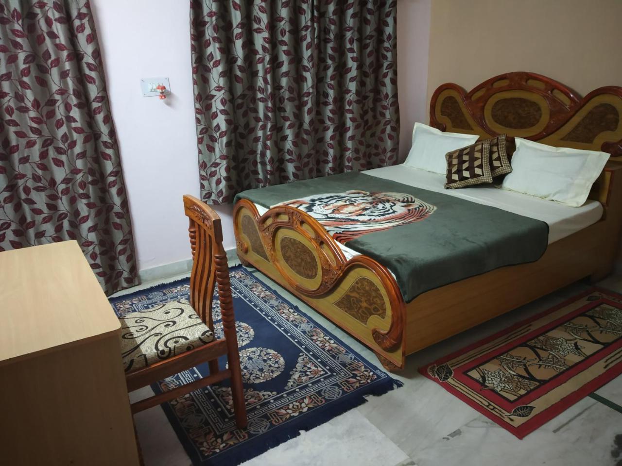 Pratibha Home Stay 자발푸르 외부 사진