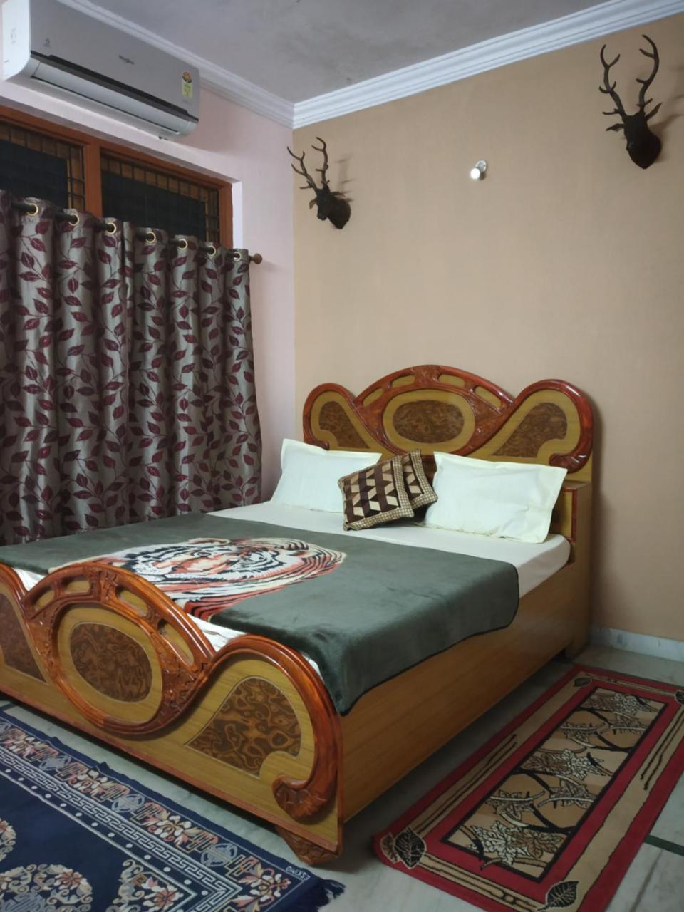 Pratibha Home Stay 자발푸르 외부 사진